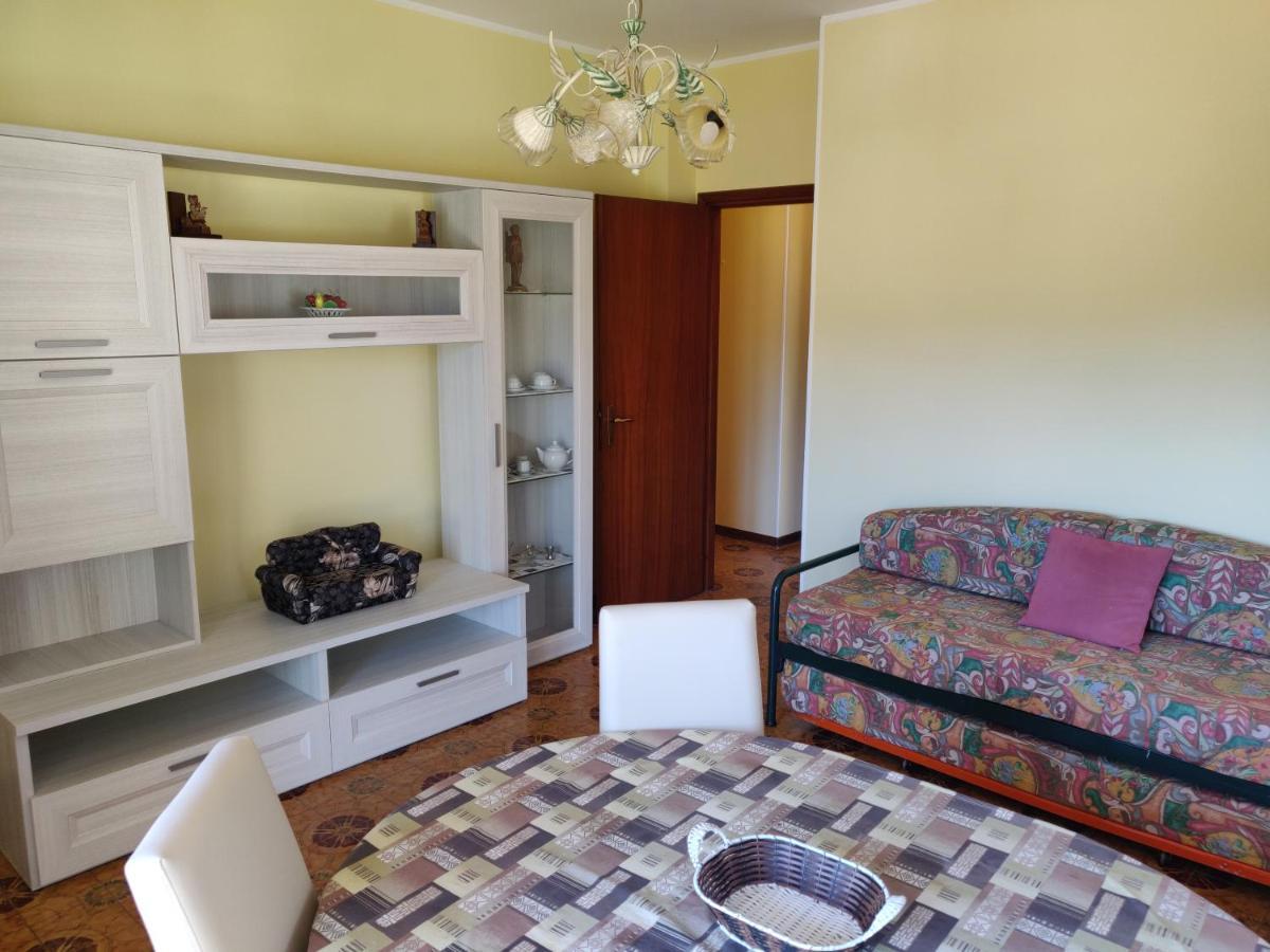 Residenza Il Poggio Apartment San Bartolomeo Al Mare Ngoại thất bức ảnh