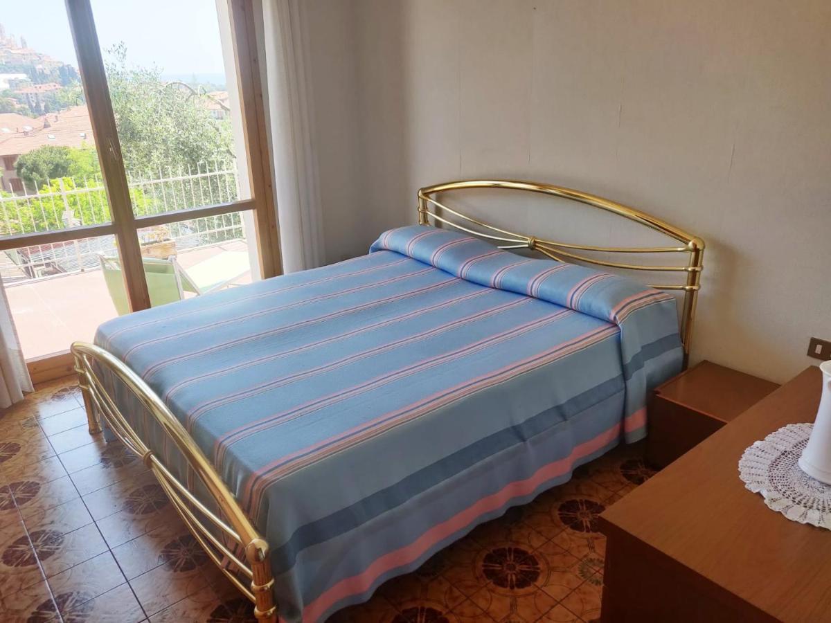 Residenza Il Poggio Apartment San Bartolomeo Al Mare Ngoại thất bức ảnh