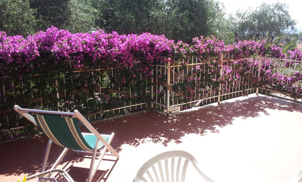 Residenza Il Poggio Apartment San Bartolomeo Al Mare Phòng bức ảnh
